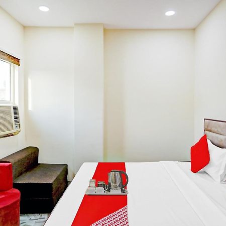 Hotel O Royal Lotus Stay Near Ip Extension Metro Station New Delhi Extérieur photo
